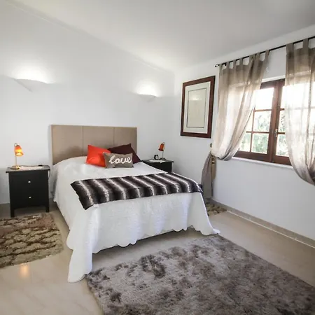Casa Da Loky Сasa de vacaciones Lagos